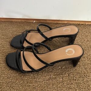 Elegant Black Strappy Heels